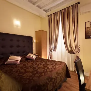 Magenta Deluxe Cancello Πανσιόν
