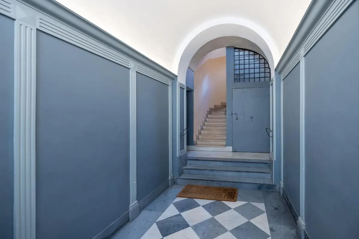 Piazza Navona Rooftop Retreat 罗马 公寓